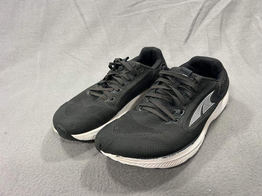 Altra Escalante 3 Shoes Mens Size 9 Black Road Running Cushioned Sneaker